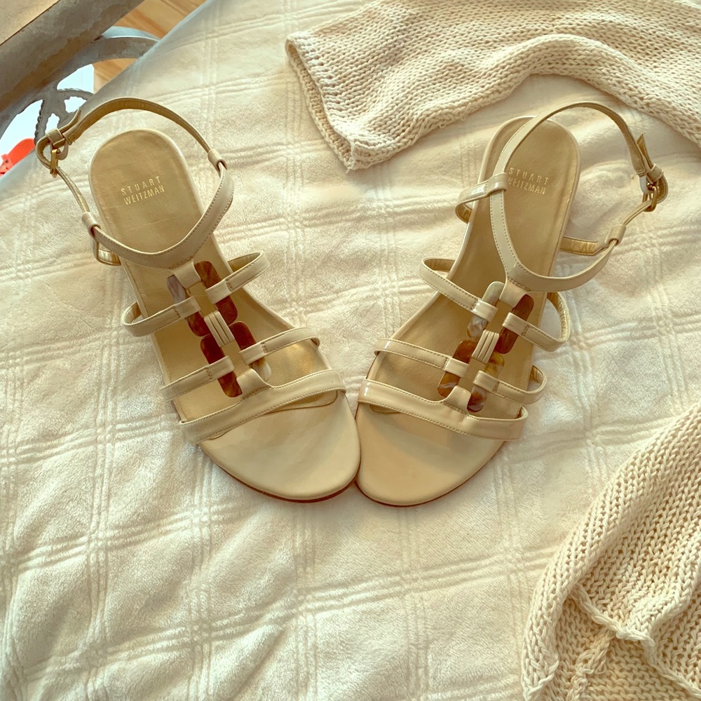 Open toe sandals